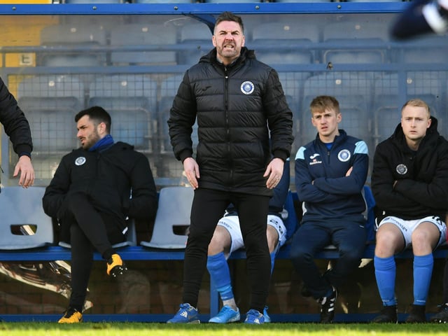 Stranraer manager Stevie Farrell has accused the Scottish football authorities of offering the lower league shutdown as 'political appeasement' (Daily Record)