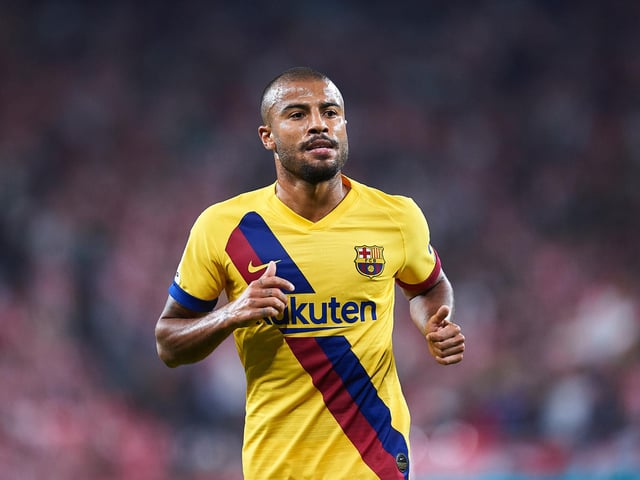 Reports from Spain have claimed that Leeds United are the strong favourites to sign Barcelona midfielder Rafinha, amid reports of interest from both the Whites and Celta Vigo. (Sport Witness)