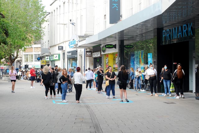 Queuing for Primark in Commercial Road, Portsmouth. Picture: Sarah Standing (150620-9758)