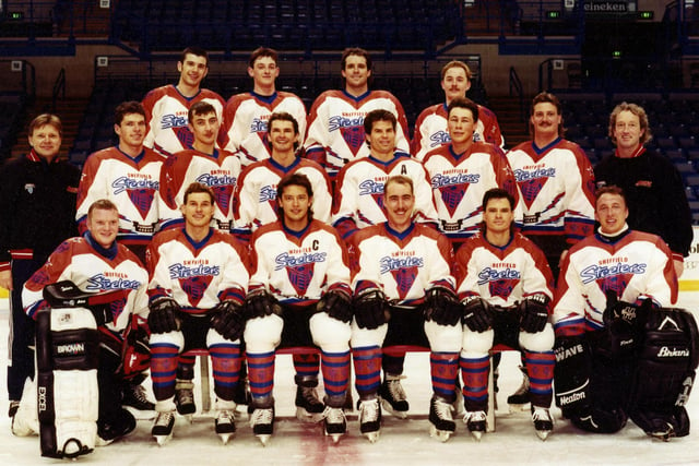 The Sheffield Steelers ice hockey team 1993/4. Ref no: s28302