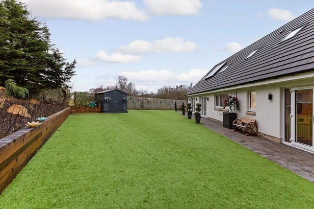 The fully enclosed garden enjoys a backdrop of magnificent country views, less than a mile from Lanark town centre.