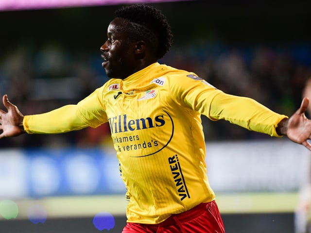 Oostende's Fashion Junior Sakala says he would prefer a move to La Liga or the English Premier League once his Belgian contract ends - a blow to Steven Gerrard's alleged interest (Daily Record)