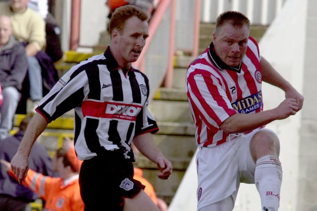Formerly of Plymouth, Blackpool, Huddersfield and Manchester City, the Scottish defender played four times on loan for the Blades in 2001