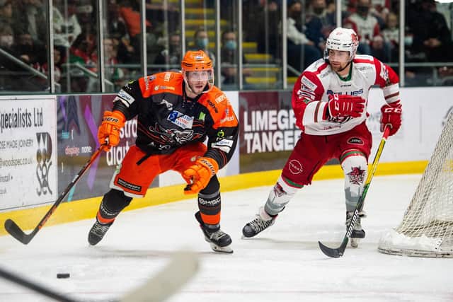 Kevin Schulze at Cardiff Devils.