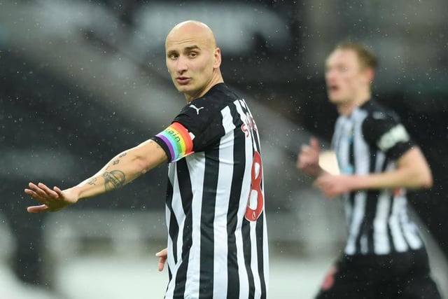 Shelvey can struggle for consistency sometimes, but when he gets it right, there are still few players in the Premier League who can pass a ball as well as him. He was Bruce's stand-in skipper on Saturday, and he should feature at Elland Road. (Photo by Stu Forster/Getty Images)