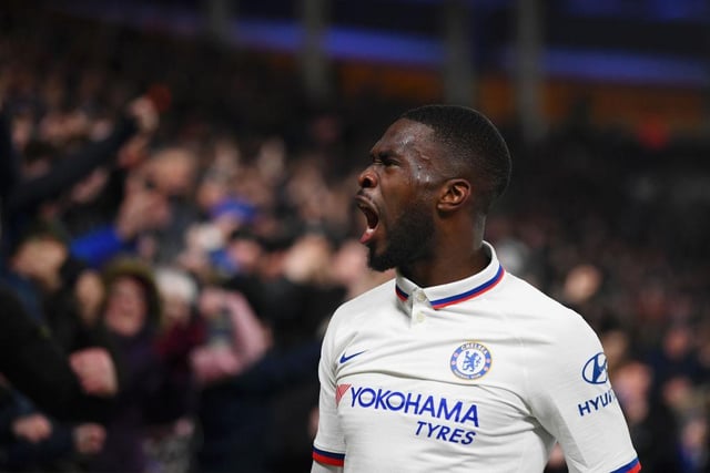 Newcastle United and Leeds United are monitoring the situation of Chelsea defender Fikayo Tomori in the January transfer window (Athletic)
