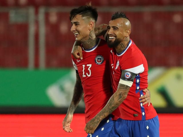 £10.8 million could be enough for Leeds United to complete a deal for reported target Erick Pulgar this month. The Chilean midfielder currently plies his trade for Fiorentina. (Fiorentina News)
(Photo by IVAN ALVARADO/AFP via Getty Images)