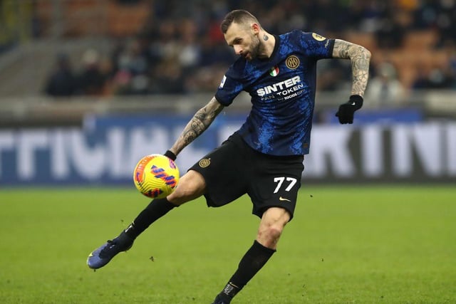 The Inter Milan’s midfielder has been attracting attention from the Premier League with Chelsea and Tottenham both believed to hold an interest in the Croatian. Brozovic has a wealth of experience both internationally and domestically.