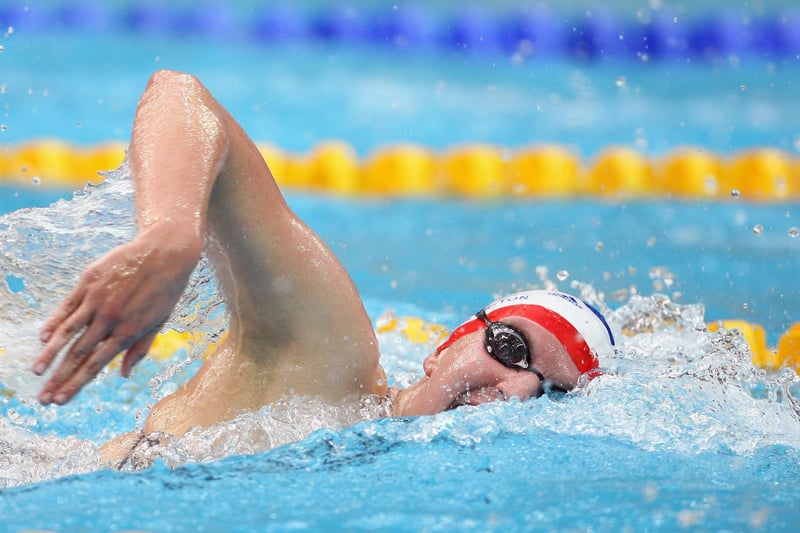 Rebecca Adlington swims to glory in the 800m Freestyle Final.