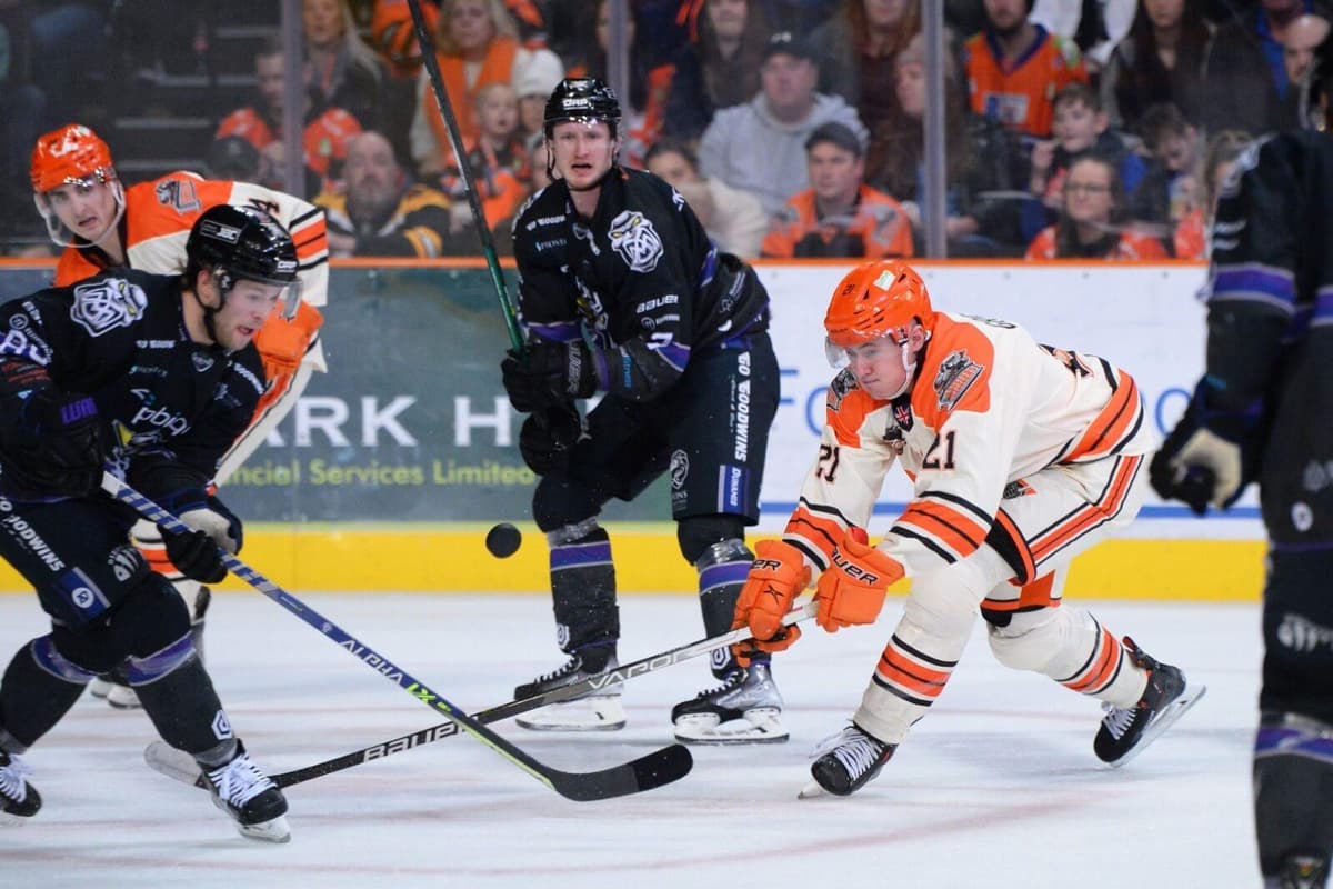 Alex Graham embraces Sheffield Steelers’ goal target in first complete EIHL season