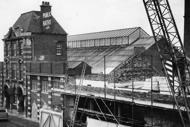 A scene from 1964 where part of the new extensions to Jarrow swimming baths were pictured. Remember this?