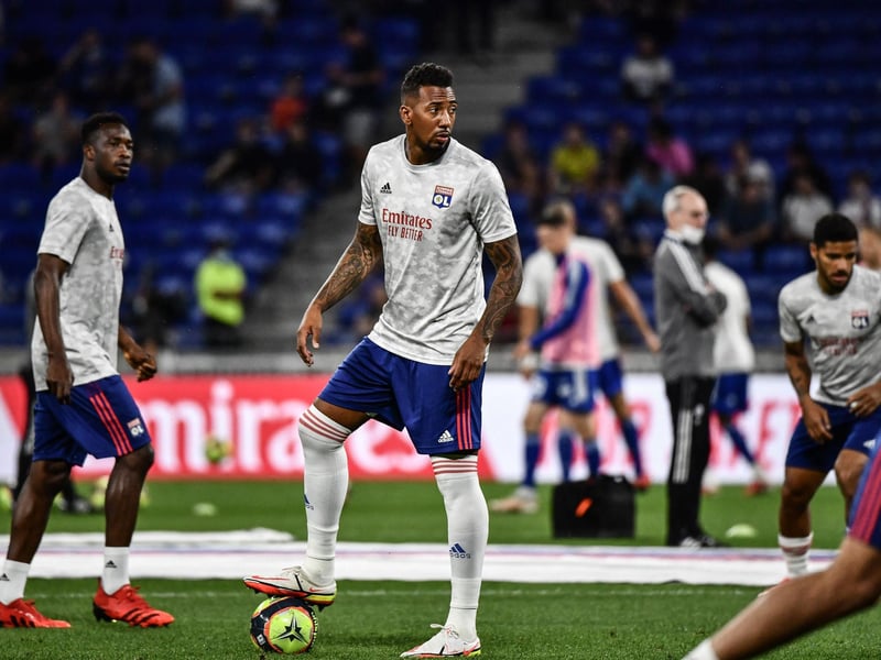 Wolves are said to have made an attempt to sign 76-cap Germany international Jerome Boateng in the summer, but were ultimately "outplayed" Lyon, who landed him from Bayern Munich instead. He spent the 2010/11 season with Man City, joining the Bavarian giants. (Sport Witness)