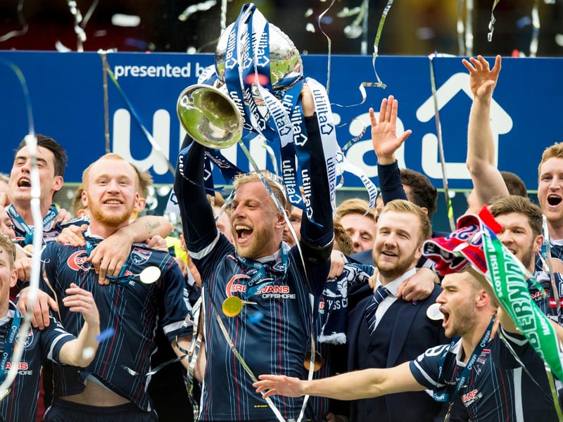 The Highland side won their first major trophy after Dutchman Alex Schalk scored a late winner for Jim McIntyre's side, who defeated Hibs 2-1.