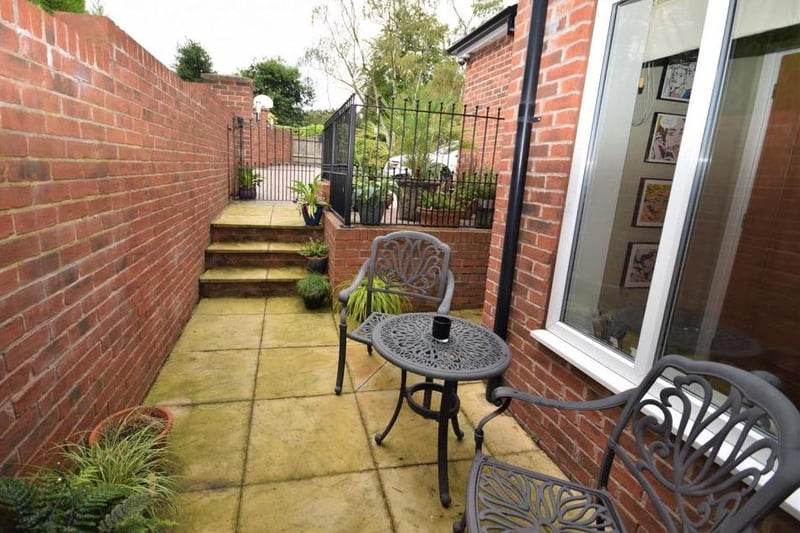 Enjoy a break and a cuppa in this quiet space next to the property. A charming bit of privacy.
