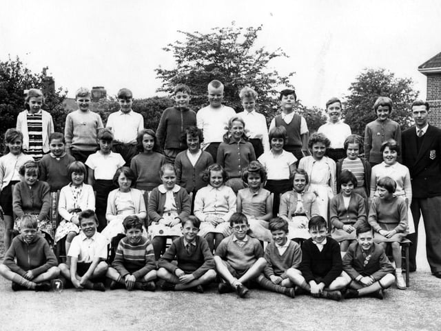 Hatfield House Lane Junior and Infant School, Class J3 1962