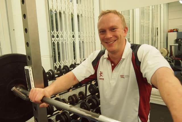 Hallam Barbell Weightlifting Club head coach and founder, Dave Hembrough, has been recognised for his ‘brilliant’ community initiatives helping people to weight train during the pandemic.