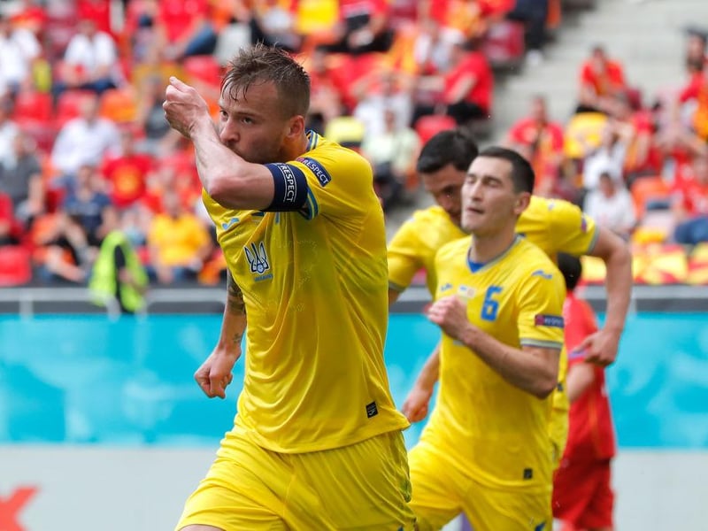 Andriy Yarmolenko will not renew his contract with West Ham, and is intent on leaving the club this summer. (Calcio Mercato)
(Photo by Robert Ghement - Pool/Getty Images)
