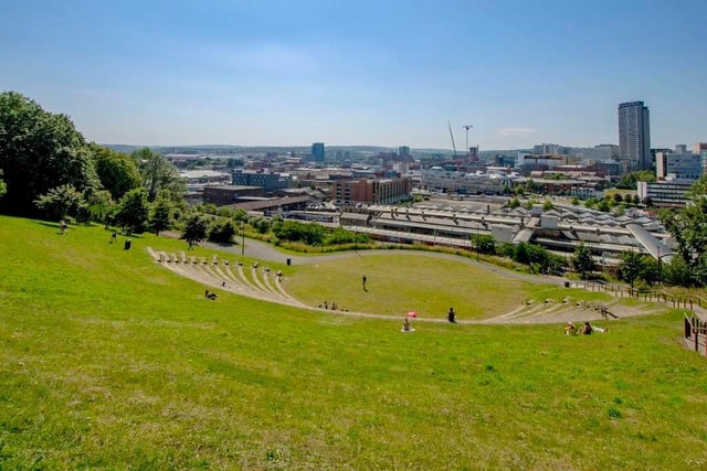 The property is close to Park Hill and the popular South Street Park amphitheatre - it is also handily located for the railway station.