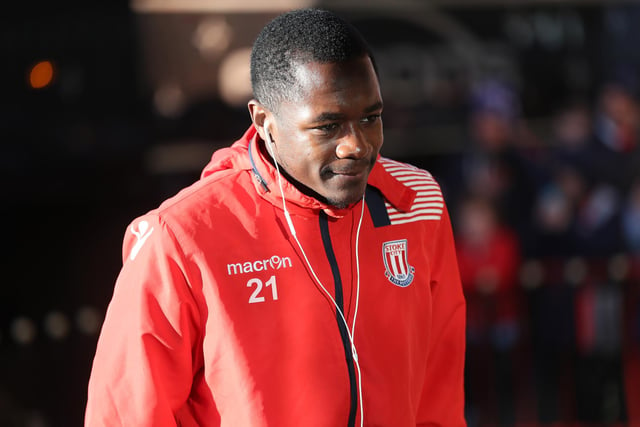 Stoke City's £18m club record signing Giannelli Imbula has been offered to Celtic, according to reports in France. The defensive midfielder was once wanted by Juventus but left the Potters last year for a move to Russia that was scuppered by the pandemic (Stoke Sentinel)
