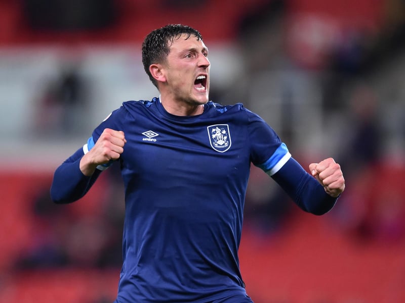Could the recent £6million investment from Bournemouth owner Bill Foley result in Hibs taking an interest in one of the up-and-coming coaches? Assistant coach with the Cherries since 2022, Elphick has worked closely with managers Gary O'Neil and Andoni Iraola as the club firmly established themselves in the top tier. Still just 36, his best years are ahead of him too.
