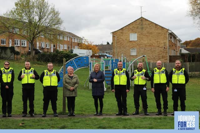 The neighbourhood wardens with Councillor Jenny Platts, Cabinet Spokesperson for Communities and Wendy Lowder, Executive Director, Adults and Communities.