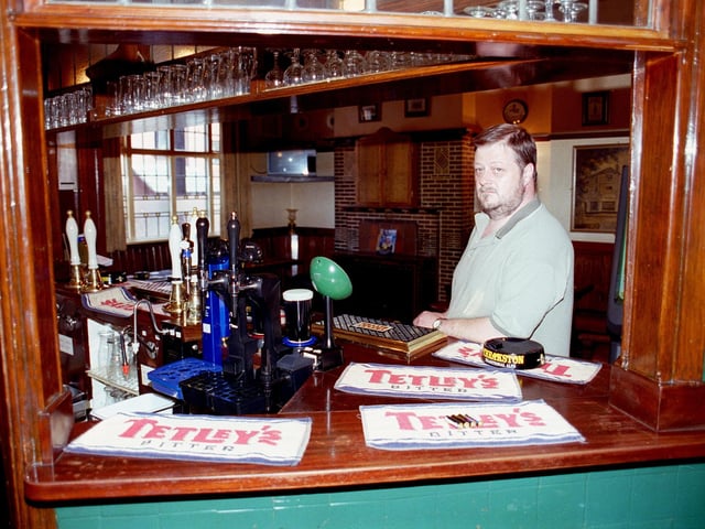 Landlord Richard Mills at The Bath Hotel in Sheffield