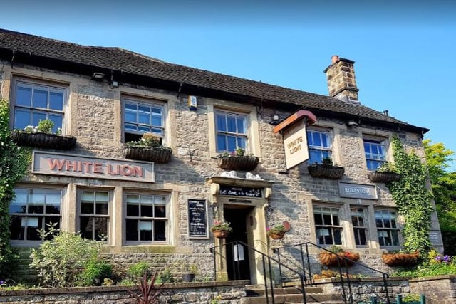 The White Lion have a team of friendly staff to help you enjoy a fantastic visit at the Peak District.
