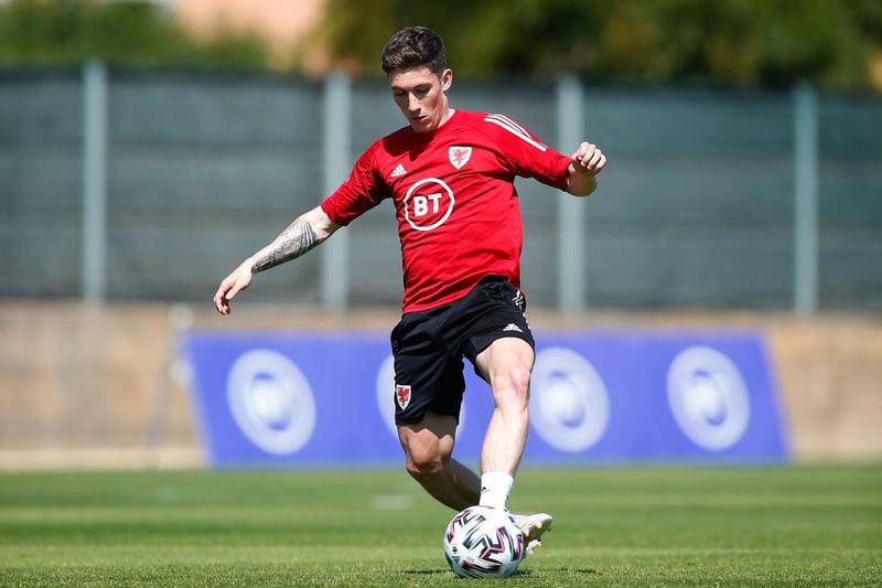 Former Cardiff City and Derby County loanee Harry Wilson is wanted by Portuguese giants Benfica, who have held talks with the West Brom and Brentford-linked midfielder. (Liverpool Echo)