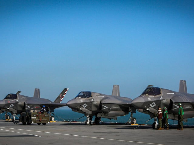 Jets onboard HMS Queen Elizabeth.