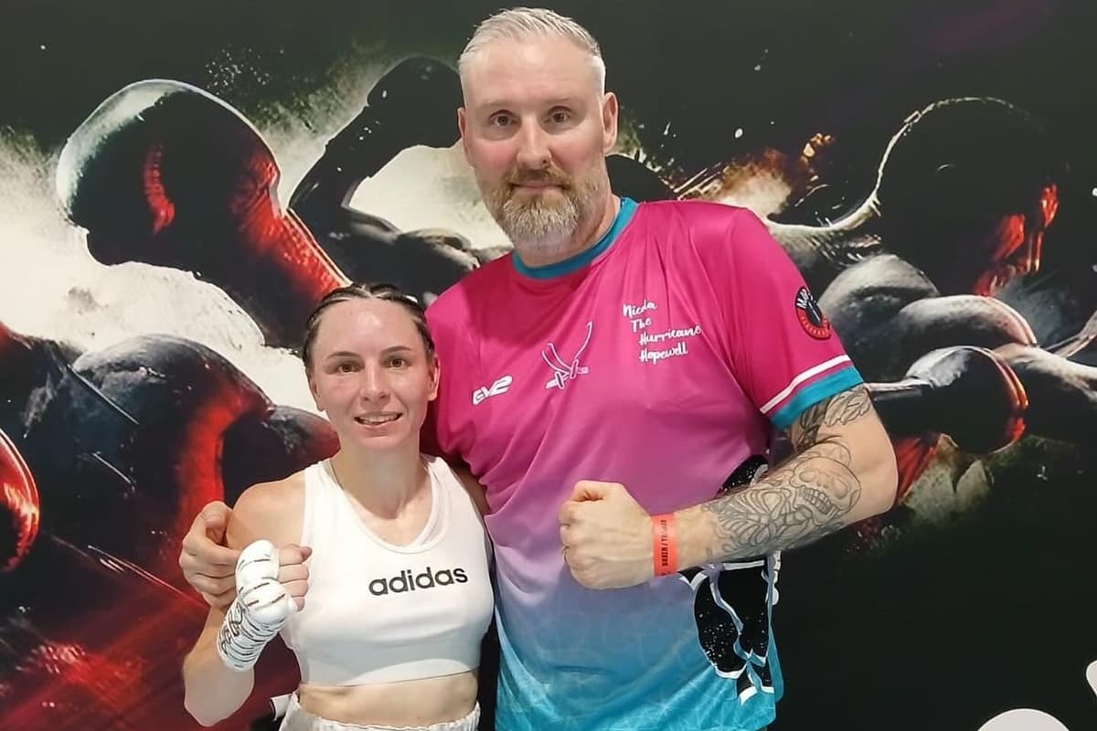 David Howe Boxer Sheffield boxing: Dazzling duo chase more titles