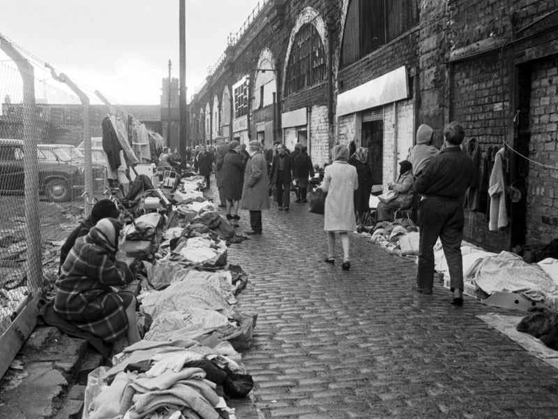 Christmas shopping at Paddy's Market in Glasgow, December 1971.
