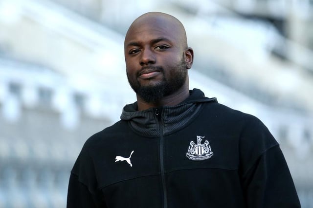 Jetro Willems has hit back at media claims in Germany that stated he will not return from injury until 2021 before they casted doubt over his potential £10m move to Newcastle United. (Various)
