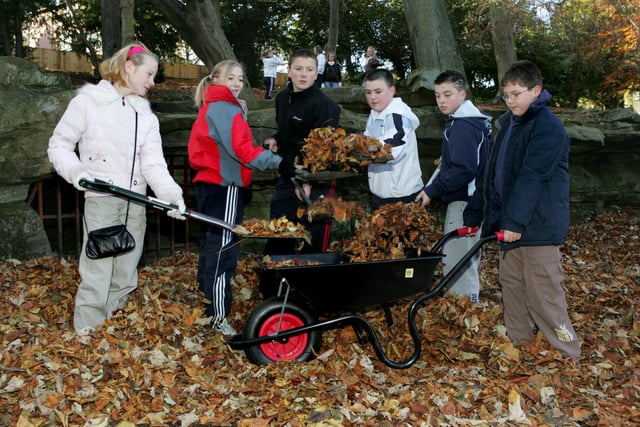 Farringdon School pupils braved the cold to help clean up Doxford House Park in 2007. In the picture are, left to right, Amanda Kelly, Kate Bell, David Henderson, Kieran Gilbert, Louis Smart and Charlton Dove.