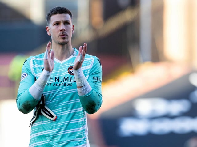 Benjamin Siegrist is a Rangers target. The Dundee United goalkeeper is out of contract at the end of the season and is expected to leave. The Swiss keeper has been linked with Celtic and Rangers previously. The Ibrox side have both goalkeepers out of contract at the season’s end. (Daily Mail)