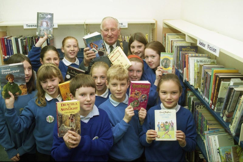 Hetton library's new extensive renovation was opened by Sunderland Mayor, Councillor Bramfitt with pupils from Eppleton Primary School also pictured.