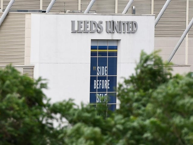 Leeds United have made an approach to sign Arsenal starlet James Hillson, who is set to be loaned out next season. (Football Insider)