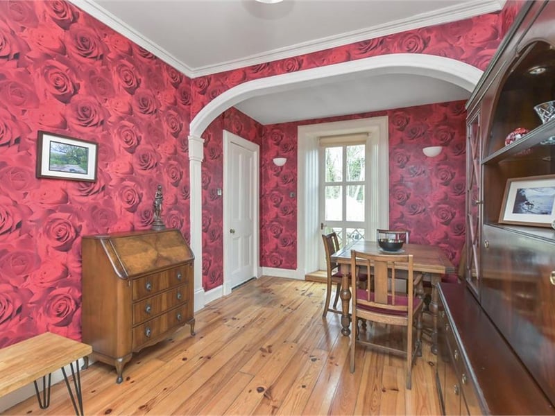 Dining room.