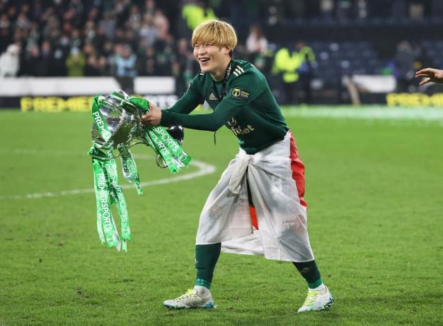 Celtic’s Kyogo Furuhashi has reacted to comparisons to Henrik Larsson saying he's shocked and 'every striker would like to hear that' but he is intent on forging his own career and style (Daily Record)