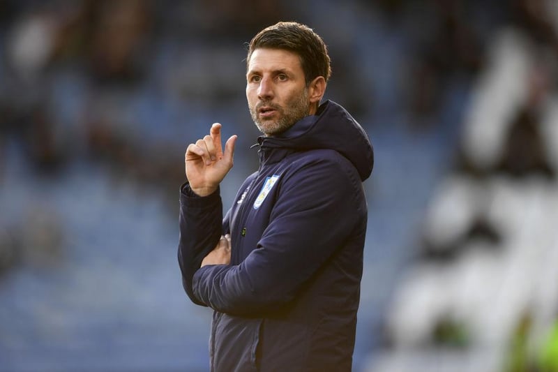 Danny Cowley says he would like to add 'eight or nine' more new signings to his Portsmouth squad before the summer transfer window closes (The Portsmouth News)