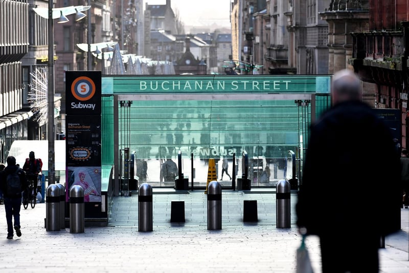There is no great surprise that Buchanan Street was Glasgow's busiest subway stations with 2,481,740 passenger entries per year. 
