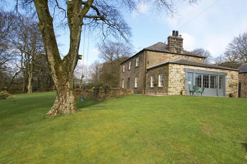 The property occupies a slightly elevated position with exceptionally fine far-reaching views over the surrounding open countryside.