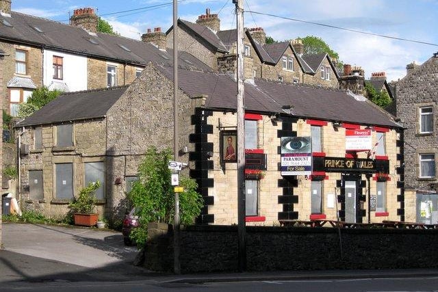 The Prince Of Wales was situated at 3 Fairfield Close. This Marstons house closed in 2011