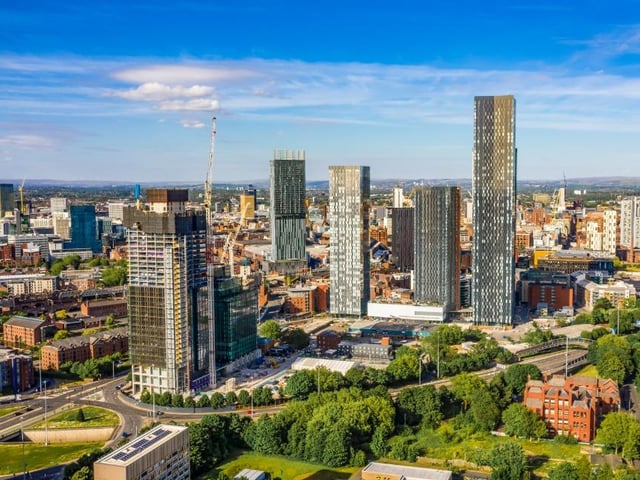 Average property price: £200,517. Average rent: £1,176. Monthly mortgage cost: £689. Monthly profit: £425.48.
