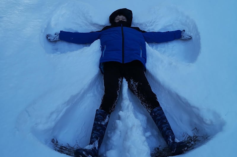 Making a snow angel at Callendar is Harry Gillies (Picture: Jen Bell)