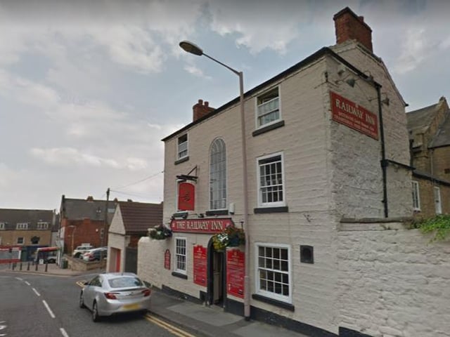 This pub is perfect for families as children and dogs are both welcome. You can find this pub at, Station Street, Mansfield NG18 1EF