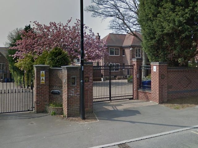 This house sold for £950,000 in February 2020.