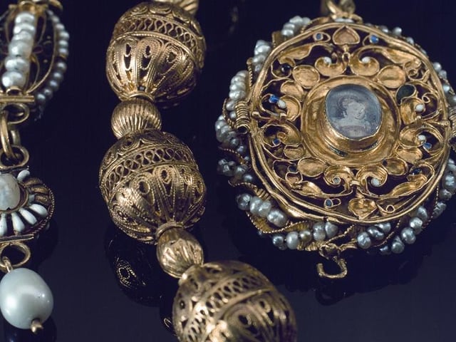 She may be one of the most famous and controversial figures in Scottish history, but very little material survives with a provenance which directly connects it to Mary, Queen of Scots. This jewellery is therefore a rare and precious link to the ill-fated queen.