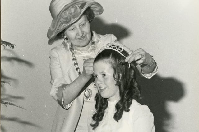 Buxton Advertiser archive, crowning the Buxton queen of 1972