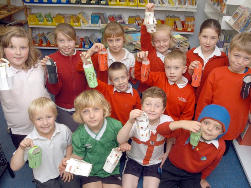 Youngsters pictured with their Christmas lanterns made at the Farmilo School Breakfast Club