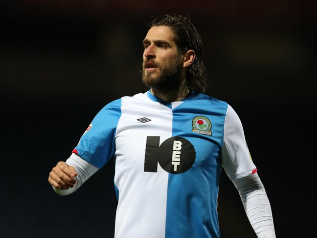 Sunderland target Danny Graham is reportedly training with the club but no terms on a deal have been agreed yet as the ex-Blackburn Rovers striker ‘needs to get to 100 percent fitness.’ (The Sun)